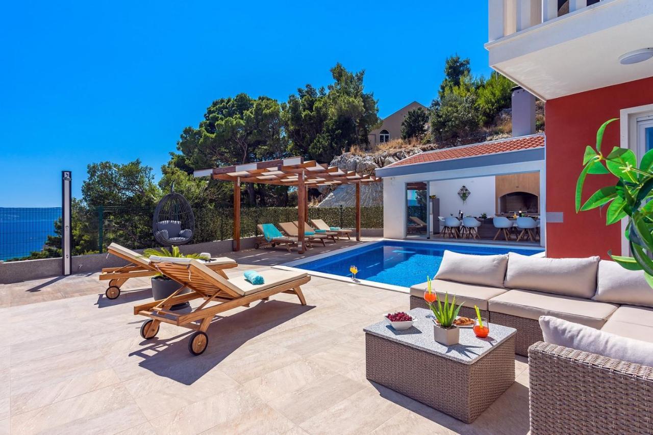 Villa Matan - Only 200M From The Sandy Beaches, Private 28M2 Pool Omiš Екстериор снимка
