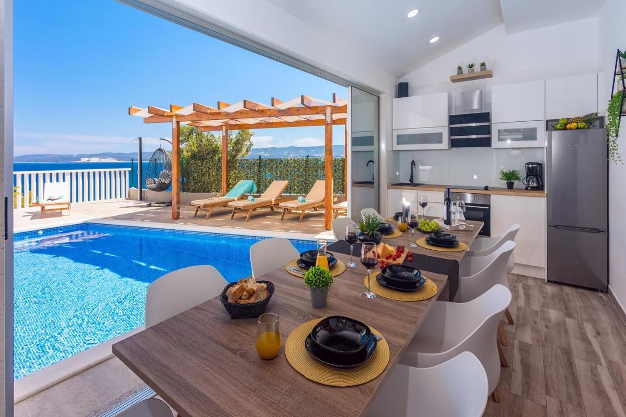 Villa Matan - Only 200M From The Sandy Beaches, Private 28M2 Pool Omiš Екстериор снимка