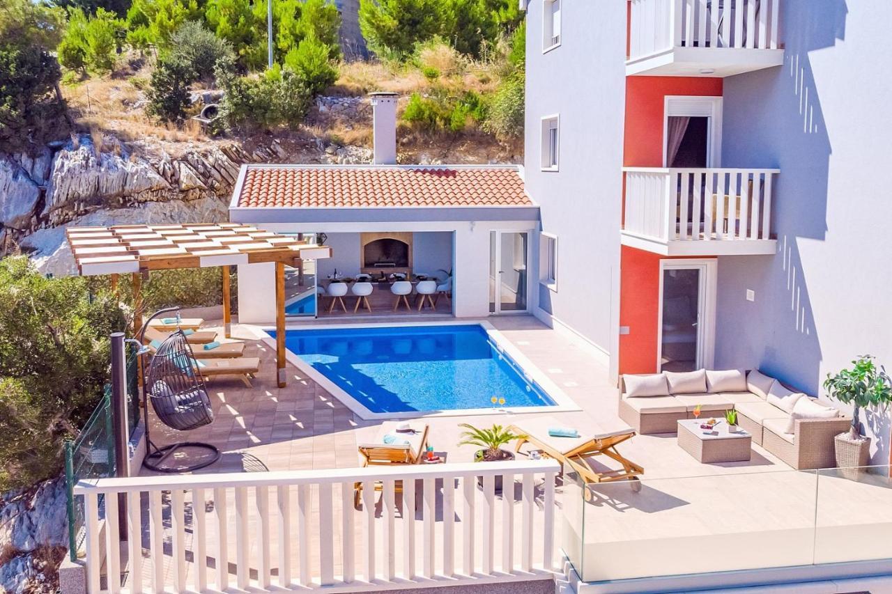 Villa Matan - Only 200M From The Sandy Beaches, Private 28M2 Pool Omiš Екстериор снимка