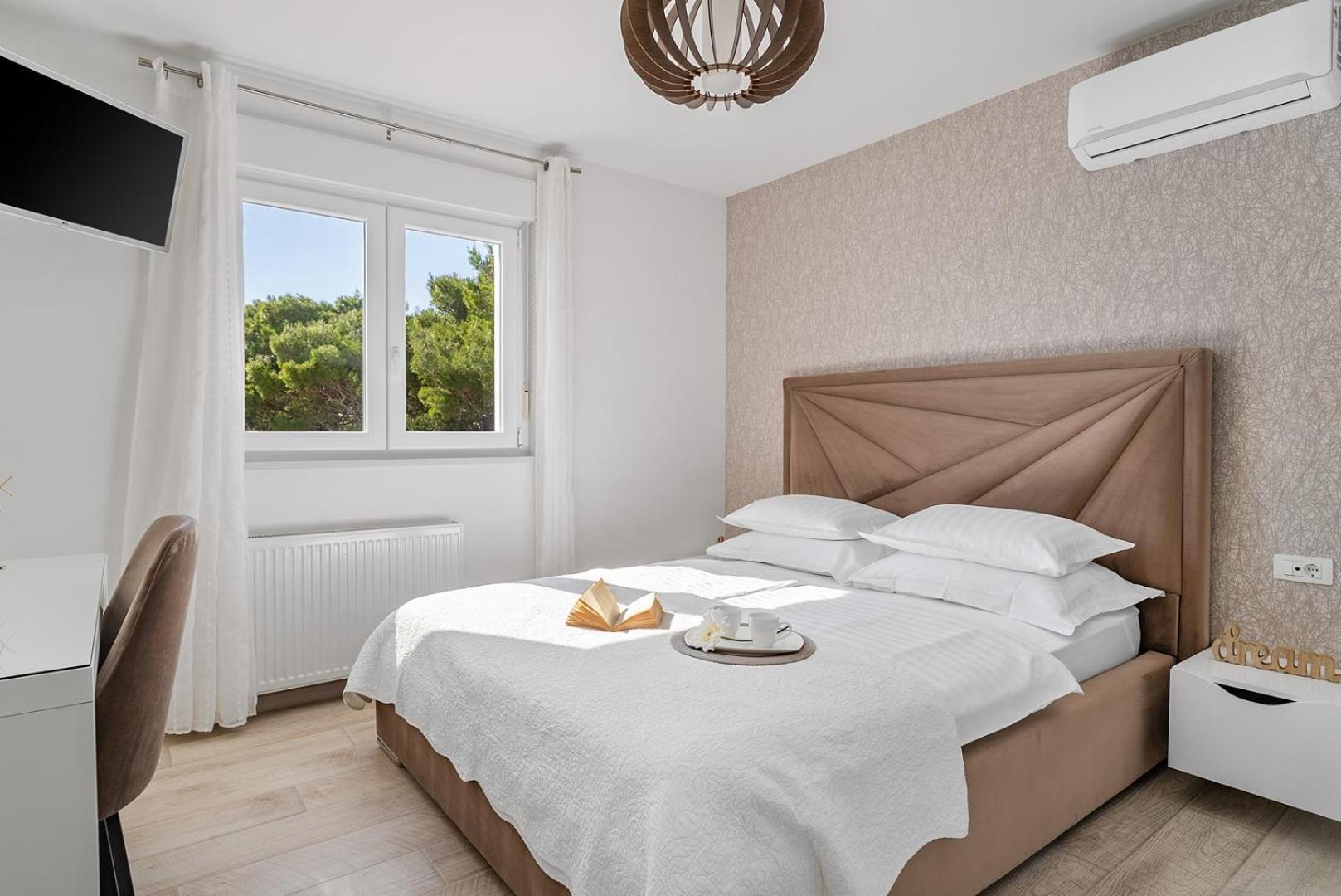 Villa Matan - Only 200M From The Sandy Beaches, Private 28M2 Pool Omiš Екстериор снимка